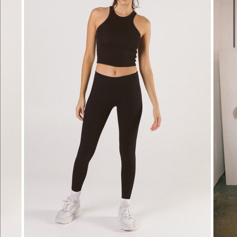 NWT Saski Mid Waisted Leggings